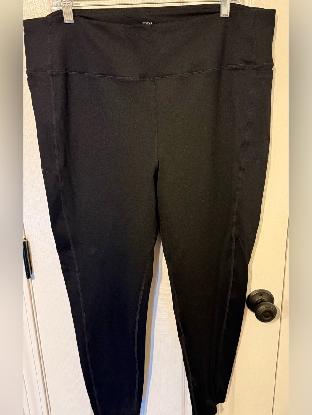 Torrid Tru Active Black High-Waist Full Length Leggings with Pockets